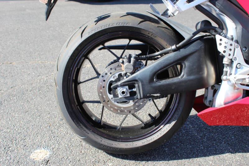 2024 Honda CBR