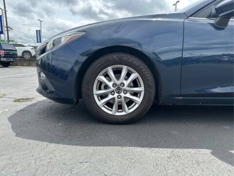 2015 Mazda MAZDA3 i Touring