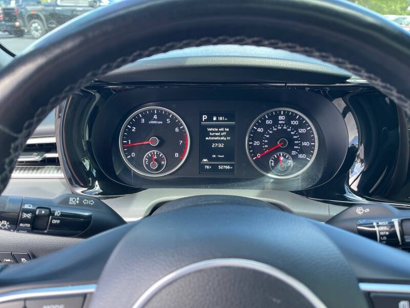 2022 Kia K5
