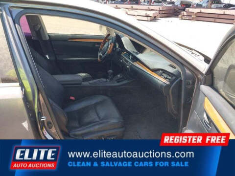 2015 Lexus ES 300h