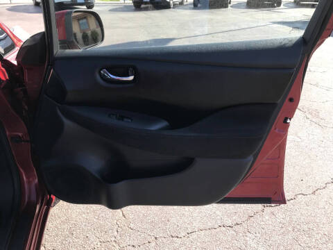 2013 Nissan LEAF S
