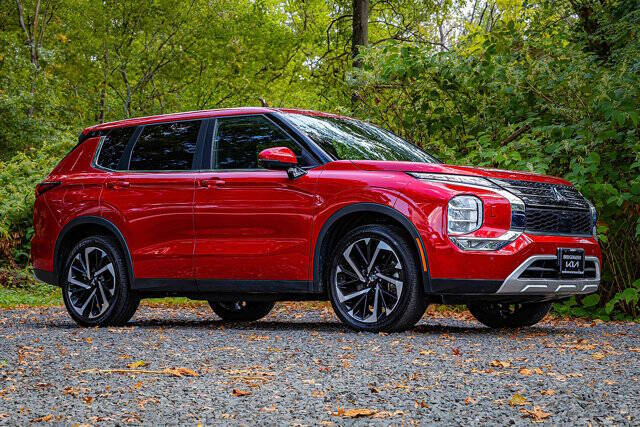 2024 Mitsubishi Outlander