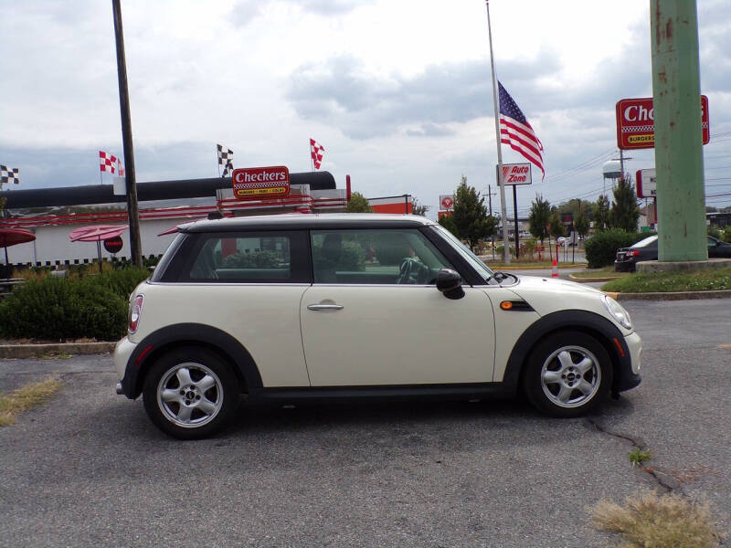 2011 MINI Cooper