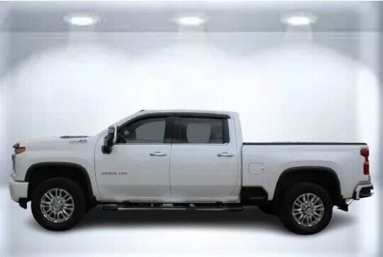 2021 Chevrolet Silverado 3500HD High Country photo 2