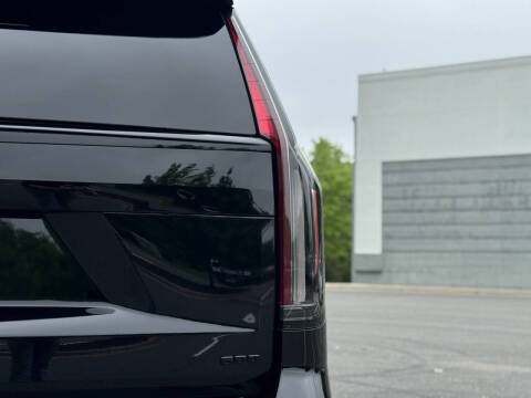 2024 Cadillac Escalade ESV Sport Platinum