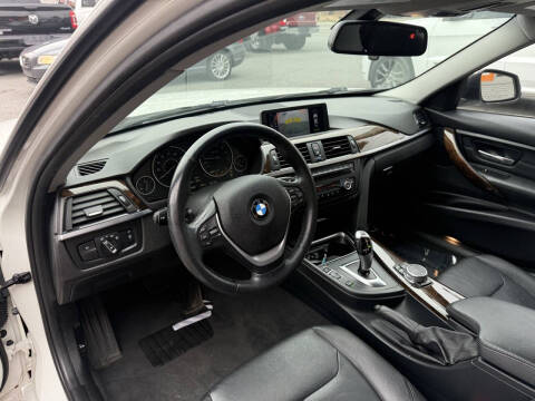2015 BMW 3 Series 328i xDrive