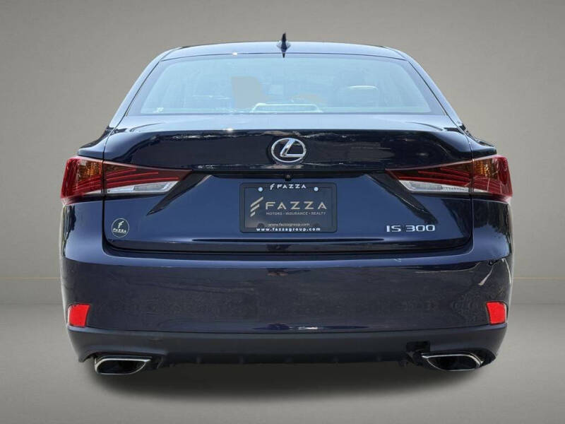 2019 Lexus IS 300