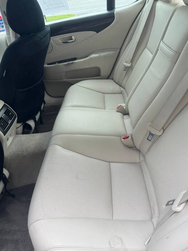 2009 Lexus LS 460