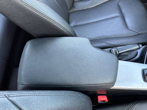 2018 BMW 3 Series 320i xDrive