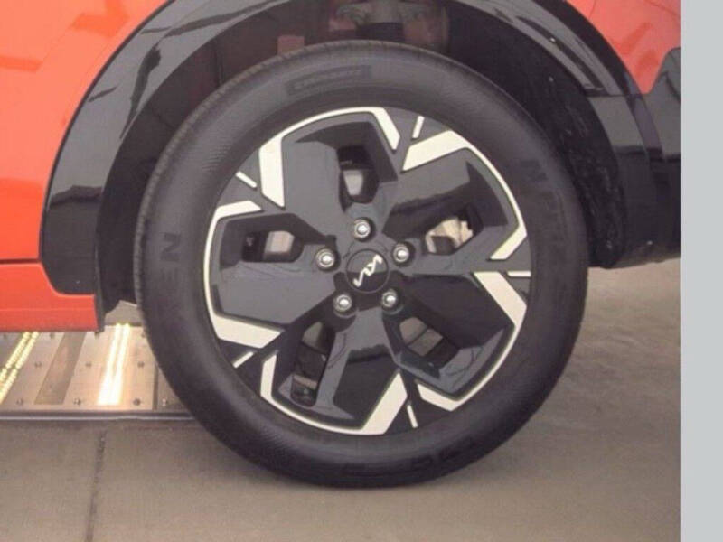 2023 Kia Niro EV Wind