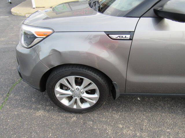 2016 Kia Soul +