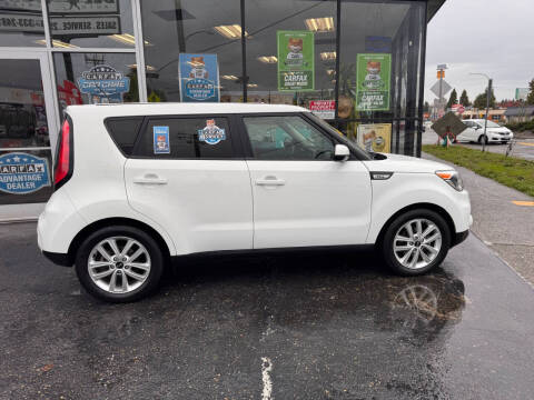 2018 Kia Soul +