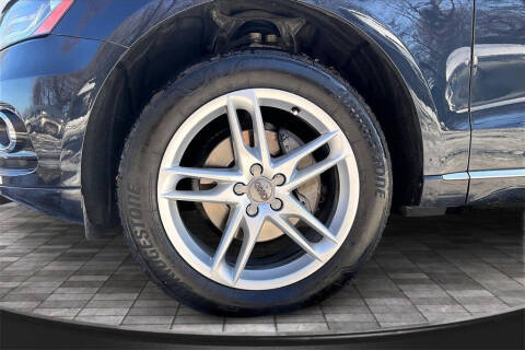 2017 Audi Q5 2.0T quattro Premium Plus