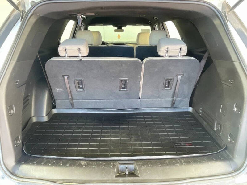 2022 Chevrolet Traverse LS