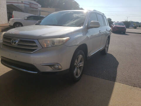 2012 Toyota Highlander for sale at Northwood Auto Sales in Northport AL