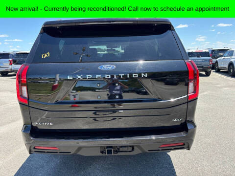 2025 Ford Expedition MAX Active