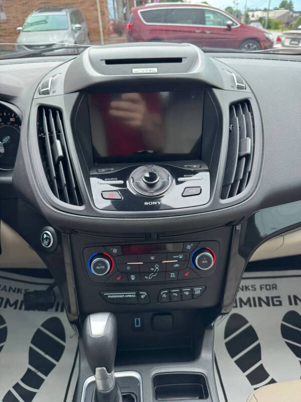 2017 Ford Escape Titanium