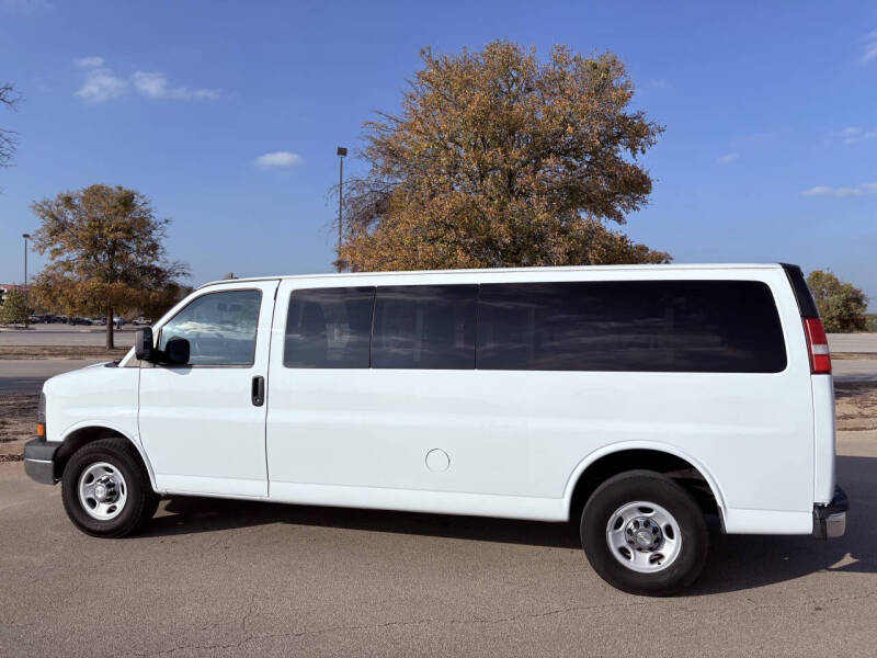2016 Chevrolet Express LT 3500