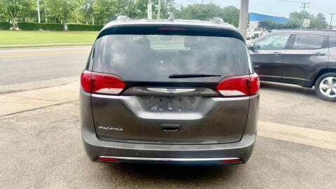 2018 Chrysler Pacifica Touring L