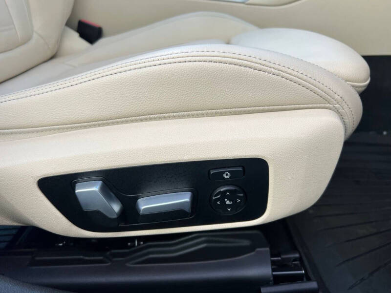 2020 BMW 3 Series 330i xDrive