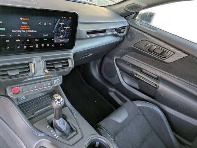 2024 Ford Mustang Dark Horse