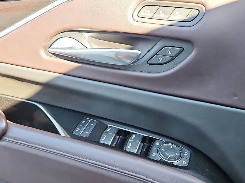 2021 Cadillac Escalade ESV Premium Luxury Platinum