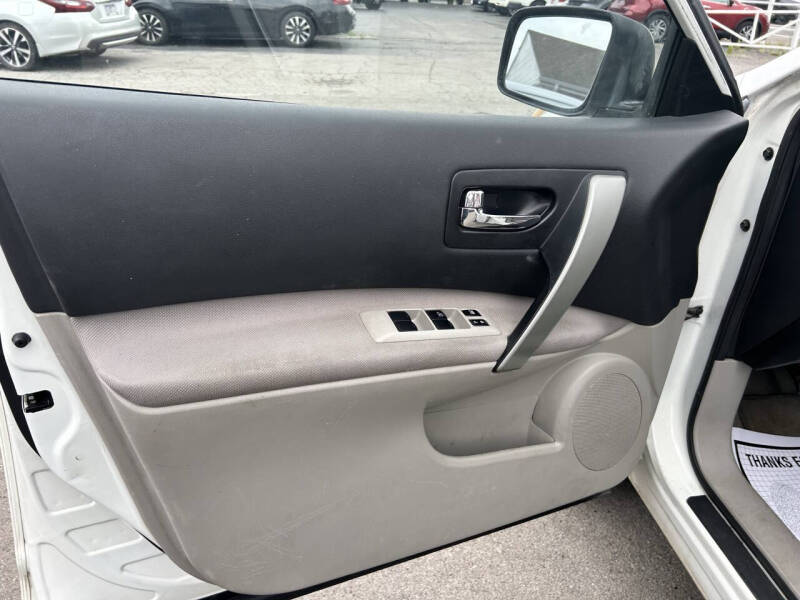 2013 Nissan Rogue S