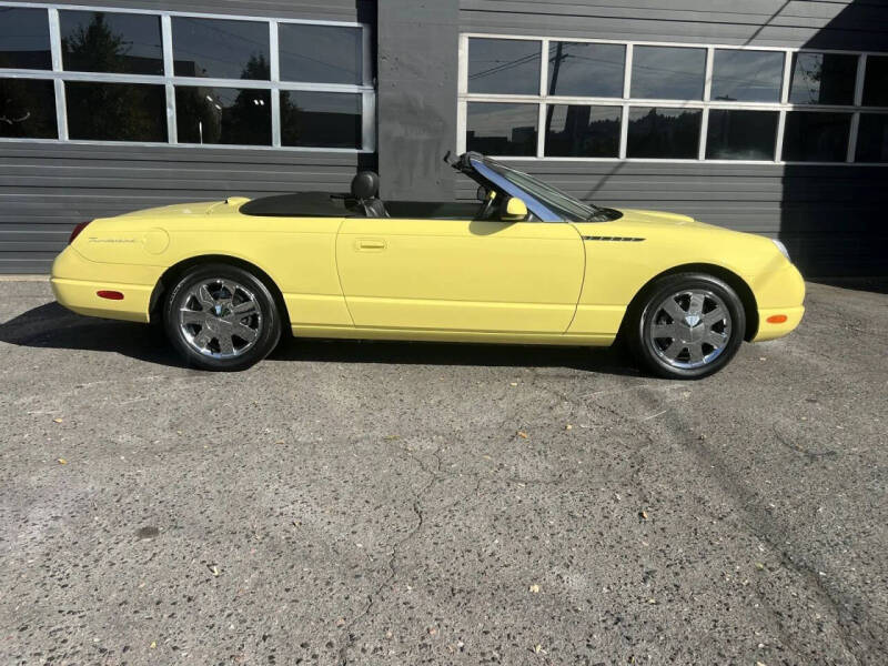 2002 Ford Thunderbird Deluxe