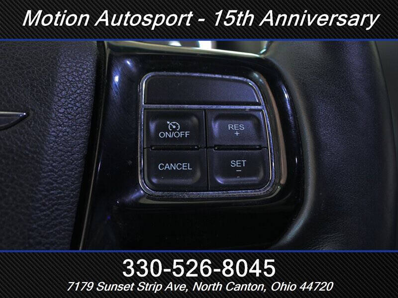 2015 Chrysler Town and Country S