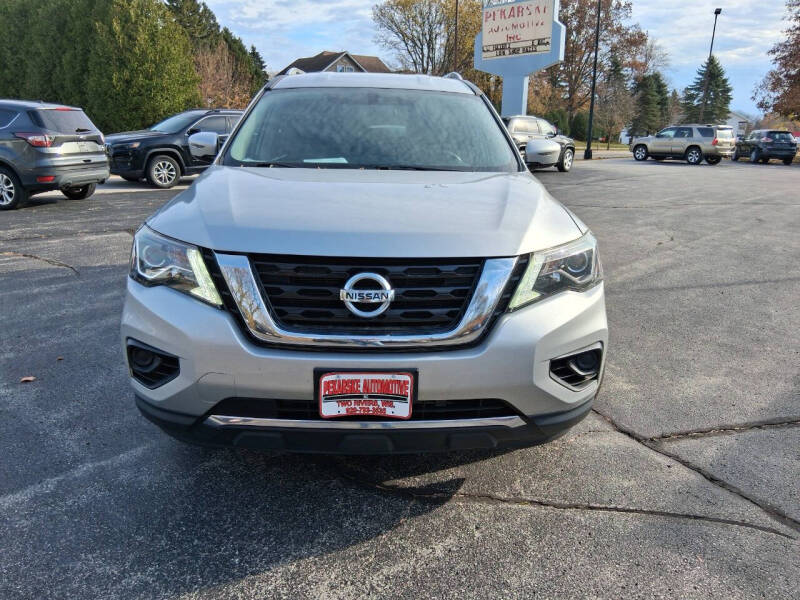 2017 Nissan Pathfinder S