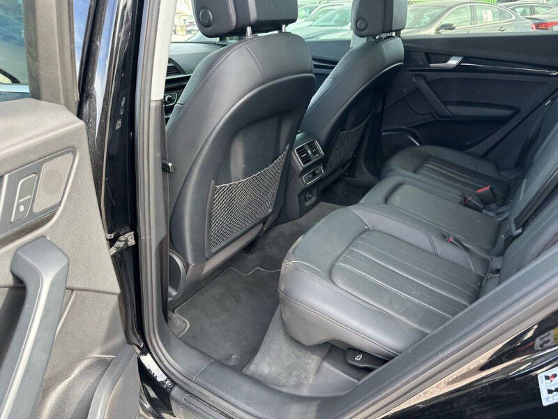 2019 Audi Q5 quattro Premium 45 TFSI