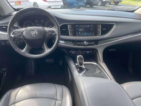 2019 Buick Enclave Essence