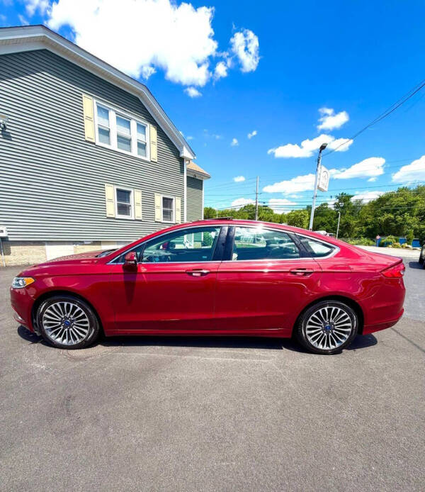 2017 Ford Fusion SE