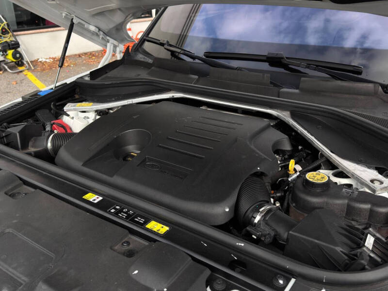 2023 Land Rover Range Rover Sport P360 SE