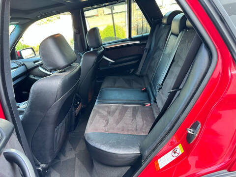 2002 BMW X5 4.6is