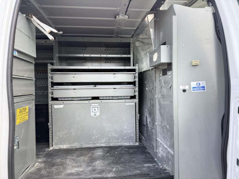 2010 Ford E-Series E-250