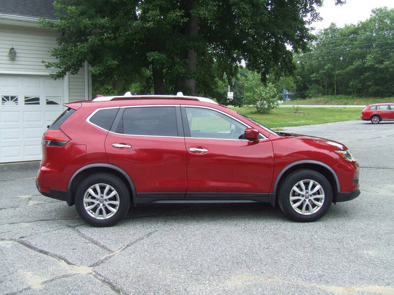 2017 Nissan Rogue SV