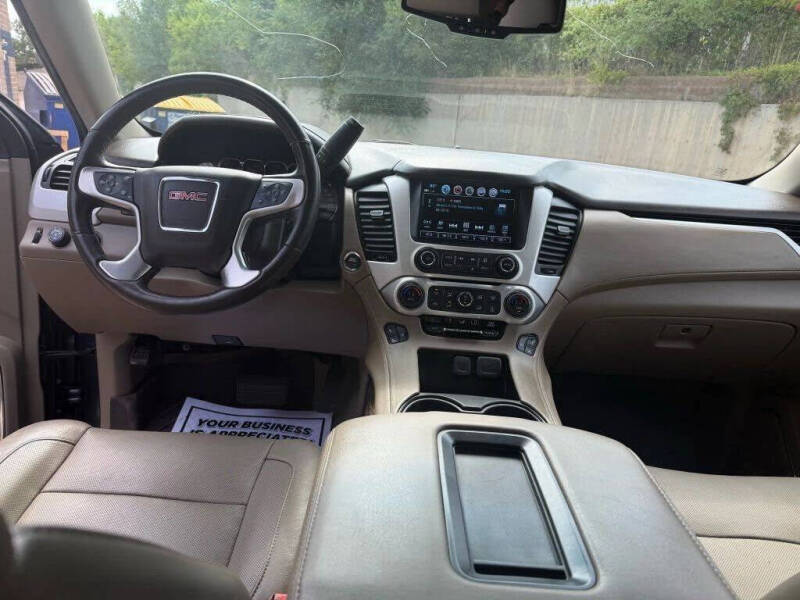 2020 GMC Yukon XL SLT