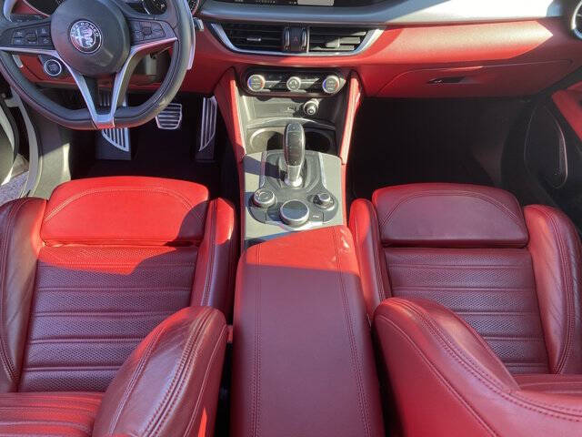 2019 Alfa Romeo Stelvio Ti Sport