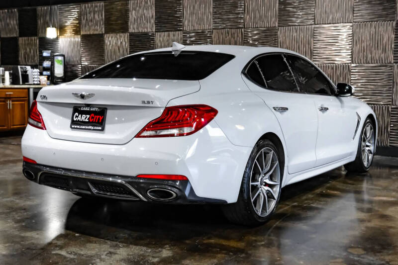 2020 Genesis G70