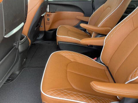 2026 Chrysler Pacifica Pinnacle