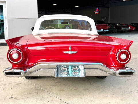 1957 Ford Thunderbird