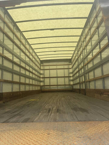 2022 Freightliner M2 106
