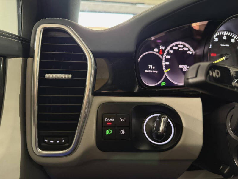 2022 Porsche Cayenne