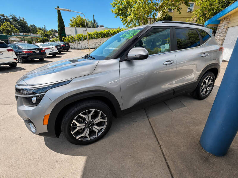 2022 Kia Seltos EX