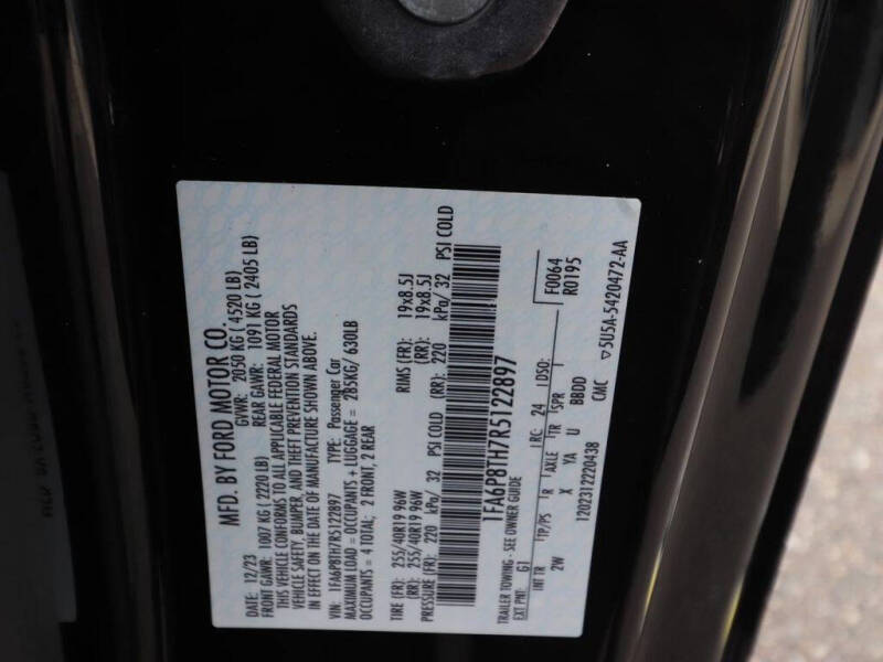 2024 Ford Mustang EcoBoost