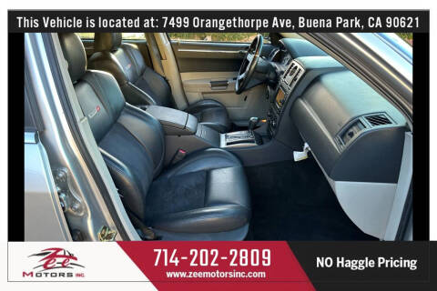 2006 Chrysler 300 SRT-8