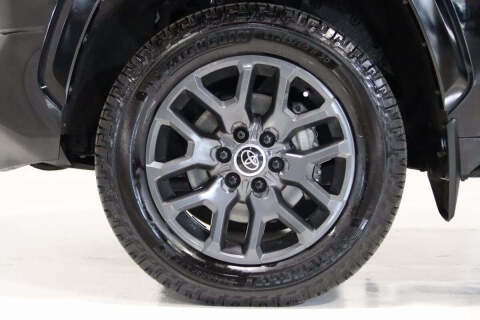 2022 Toyota Tundra Platinum