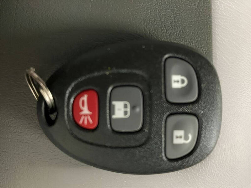 2025 Chevrolet Express 2500