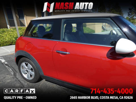 2017 MINI Hardtop 2 Door Cooper